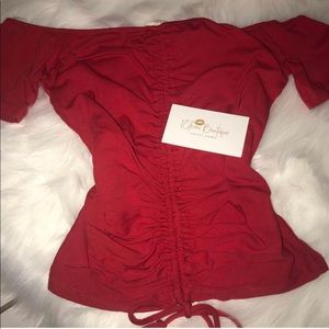 She’s not so basic crop top 💕